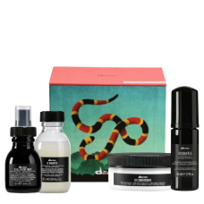 DAVINES OI Mini Discovery Box - Подарунковий набір мініатюр для абсолютної краси волосся DAVINES OI Mini Discovery Box - Подарунковий набір мініатюр для абсолютної краси волосся