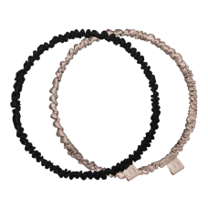 MON MOU Silk Hoops Scrunchies Set 2 - Набір шовкових обручів (чорний та бежевий) MON MOU Silk Hoops Scrunchies Set 2 - Набір шовкових обручів (чорний та бежевий)