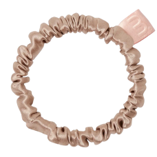 MON MOU Silk Slim Scrunchie Beige - Тонка шовкова резинка (бежева) MON MOU Silk Slim Scrunchie Beige - Тонка шовкова резинка (бежева)
