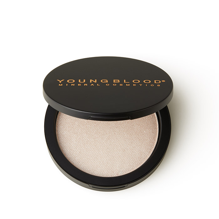 Youngblood Light Reflecting Highlighte Quartz 8g - Хайлайтер для обличчя