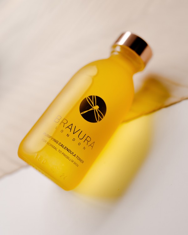 Bravura London Purifying Calendula Toner 13% AHA 150ml - Кислотний тонер на основі календули та AHA кислот 13% Bravura London Purifying Calendula Toner 13% AHA 150ml - Кислотний тонер на основі календули та AHA кислот 13%