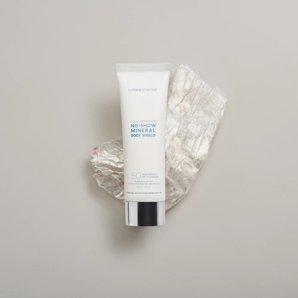 COLORESCIENCE Sunforgettable® Total ProtectionTM No-Show Body Shield SPF 50 120ml - Прозорий мінеральний сонцезахисний флюїд для тіла SPF 50 - фото №4