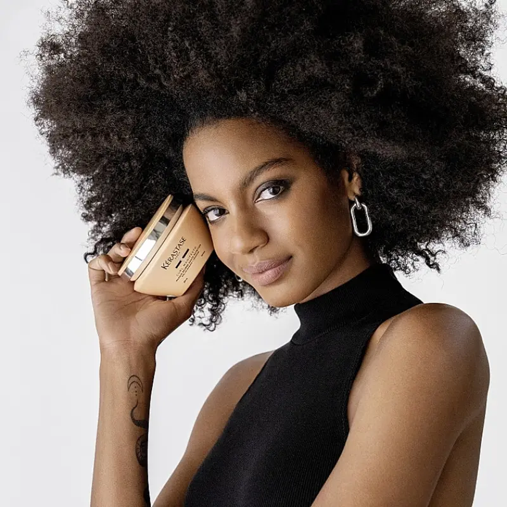 KERASTASE Curl Manifesto Masque 200ml - Поживна маска для хвилястого та кучерявого волосся - фото №2 KERASTASE Curl Manifesto Masque 200ml - Поживна маска для хвилястого та кучерявого волосся - фото №2