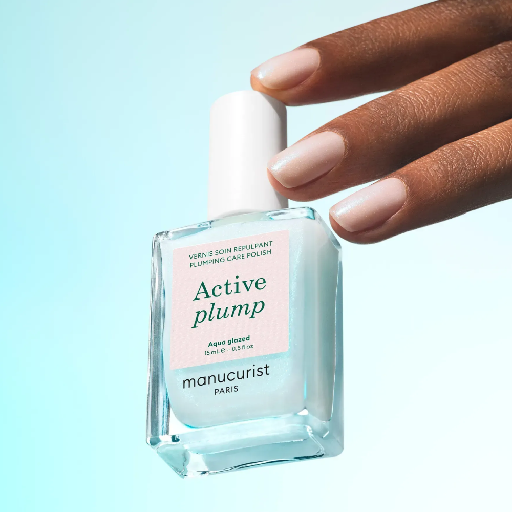 MANUCURIST Active™ Plump Aqua Glazed 15ml - Лак для нігтів з колагеном та перламутровим молочним покриттям - фото №4