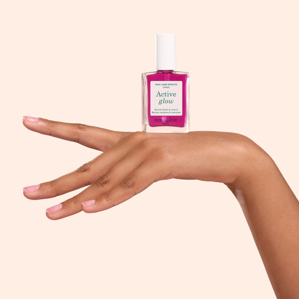 MANUCURIST Active™ Glow Grape 15ml - Лак для нігтів з бузковим глянцевим ефектом - фото №4