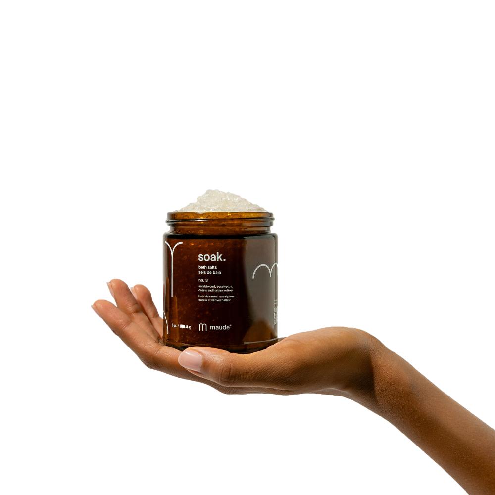 MAUDE Soak no.3 eucalyptus and sandalwood 227 g - Мінеральна сіль для ванни - аромат №3 евкаліпт та сандалове дерево - фото №2 MAUDE Soak no.3 eucalyptus and sandalwood 227 g - Мінеральна сіль для ванни - аромат №3 евкаліпт та сандалове дерево - фото №2