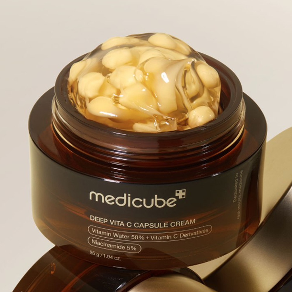 MEDICUBE Deep Vita C Capsule Cream 55ml - Освітлювальний капсульний крем з вітаміном С - фото №1 MEDICUBE Deep Vita C Capsule Cream 55ml - Освітлювальний капсульний крем з вітаміном С - фото №1