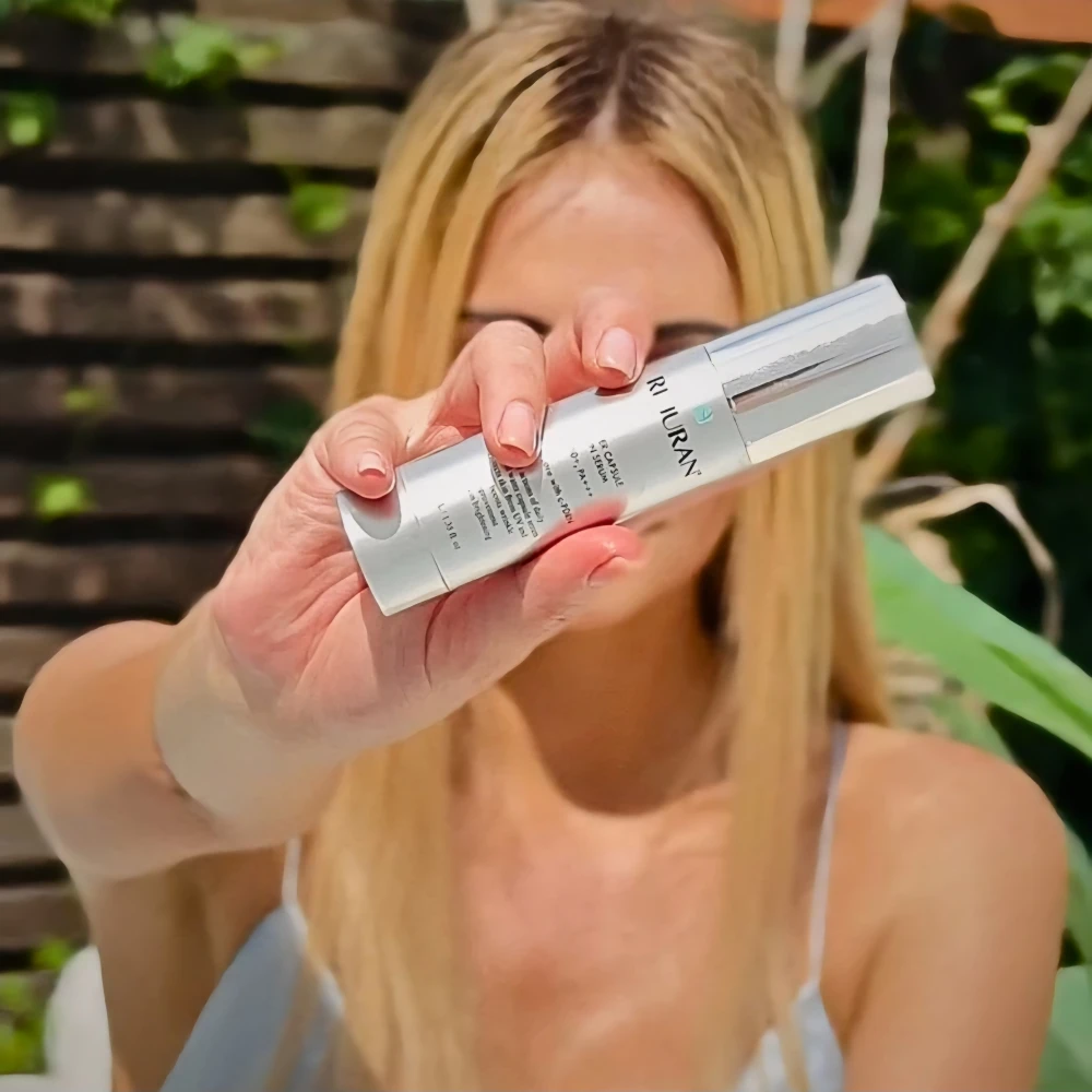 REJURAN Water Capsule Sun Serum SPF 50 40ml - Сонцезахисна сироватка - фото №1