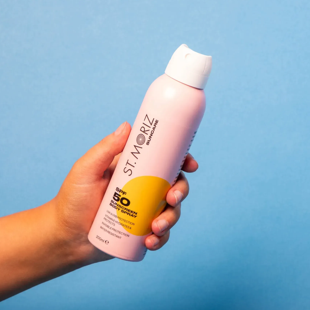 ST.MORIZ Suncare SPF 50 Body Spray 200ml - Сонцезахисний спрей для тіла - фото №3 ST.MORIZ Suncare SPF 50 Body Spray 200ml - Сонцезахисний спрей для тіла - фото №3